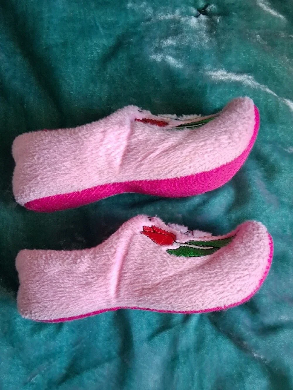 Girls Pink Wooden Shoe Slippers  Size 4-5 Toddler
